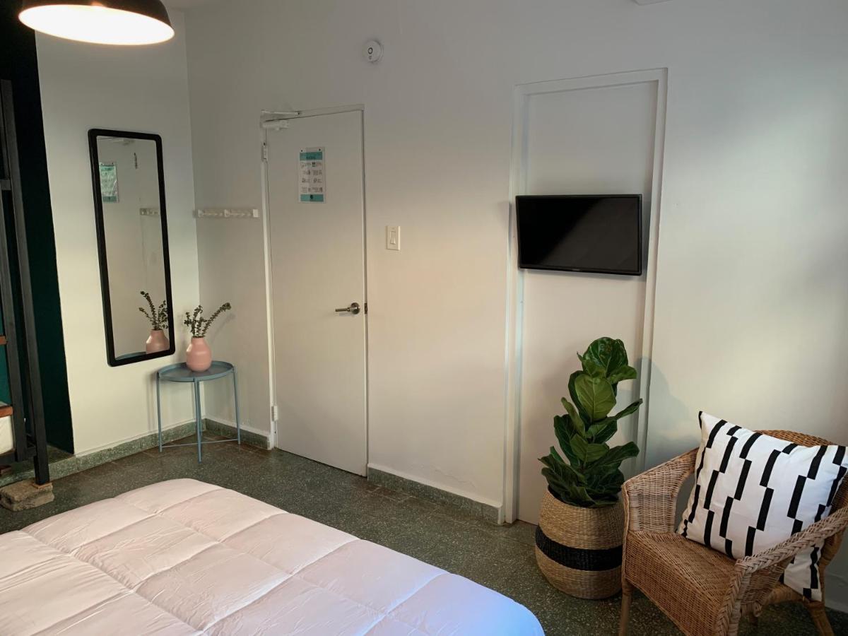 Santurcia Hostel (Adults Only) Σαν Χουάν Εξωτερικό φωτογραφία