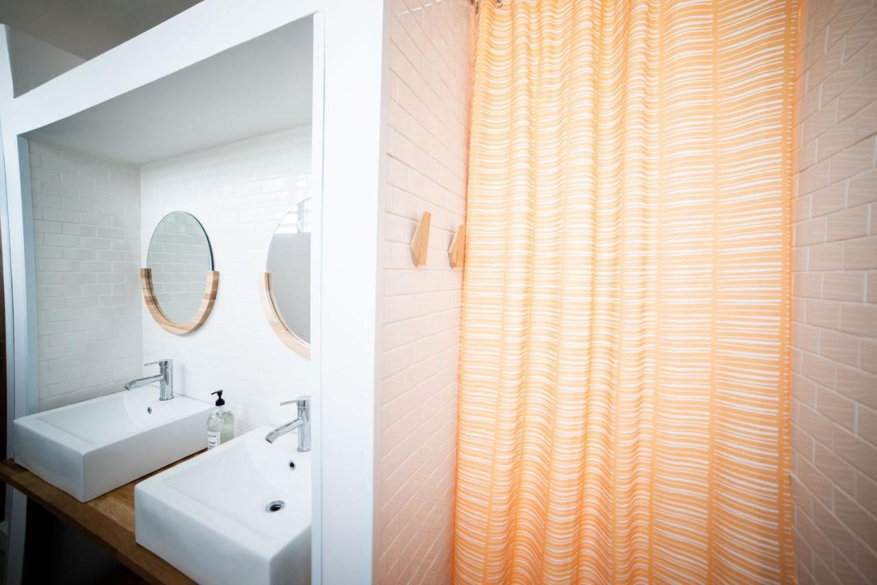 Santurcia Hostel (Adults Only) Σαν Χουάν Εξωτερικό φωτογραφία
