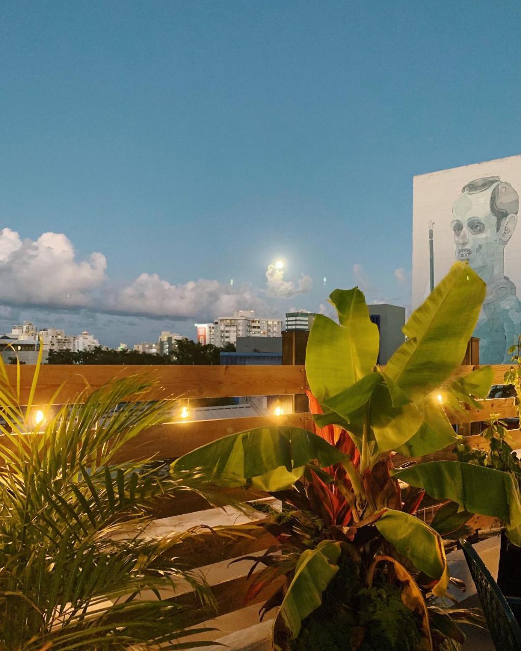 Santurcia Hostel (Adults Only) Σαν Χουάν Εξωτερικό φωτογραφία