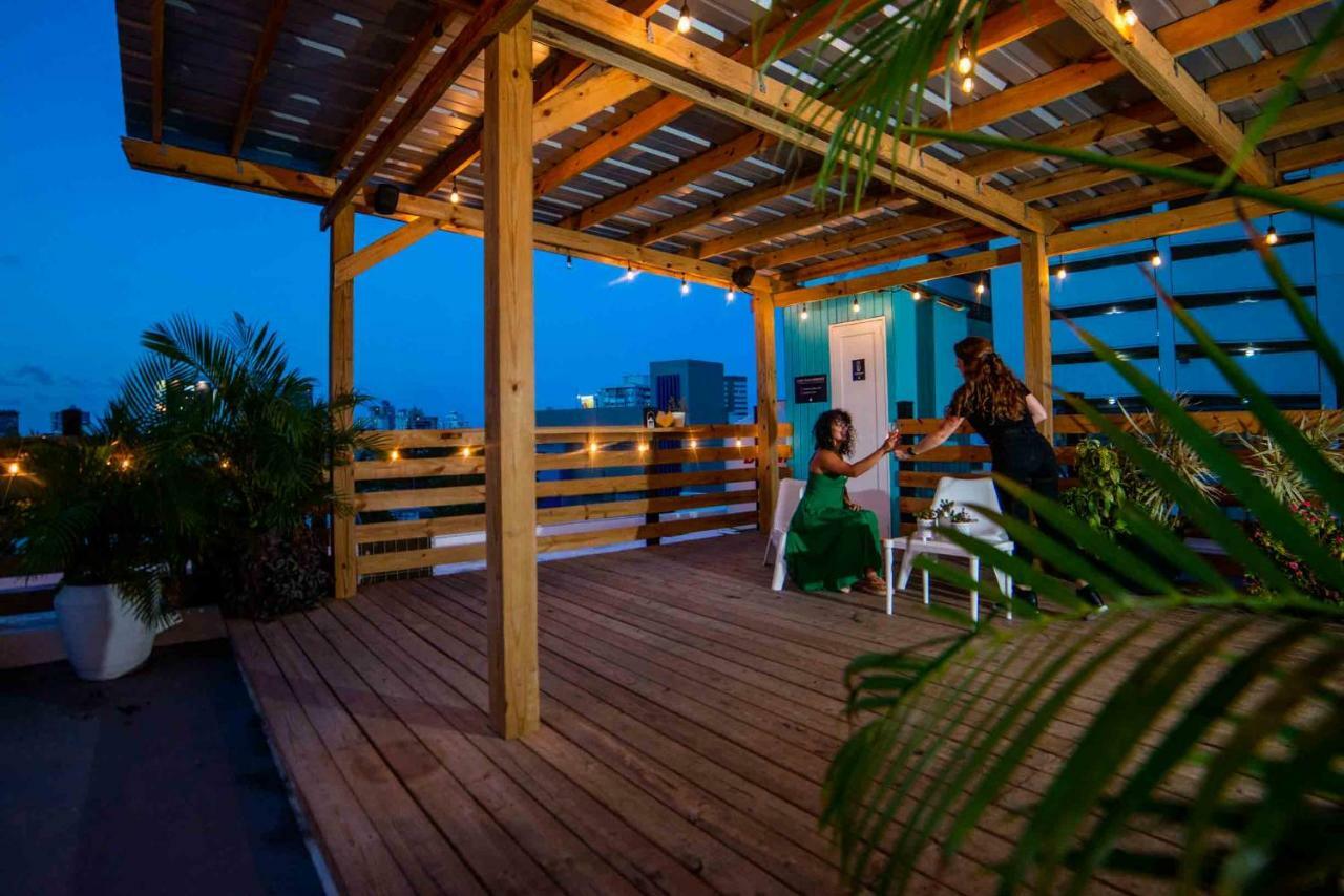 Santurcia Hostel (Adults Only) Σαν Χουάν Εξωτερικό φωτογραφία